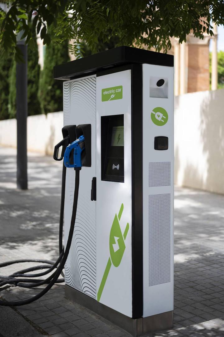 Installation bornes électriques Limousin